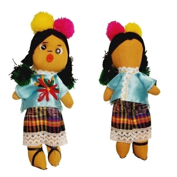 Guatemal Solola Doll in Traditional Costume 9" - Picture 2 of 6
